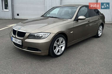 Седан BMW 3 Series 2005 в Киеве
