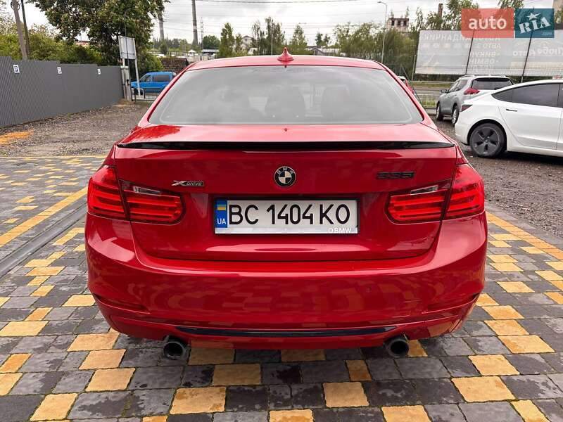 Седан BMW 3 Series 2012 в Львові