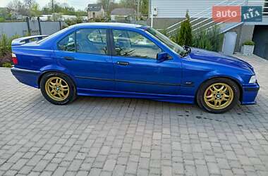 Седан BMW 3 Series 1994 в 