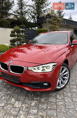 Седан BMW 3 Series 2018 в 