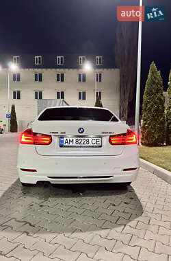 Седан BMW 3 Series 2012 в 