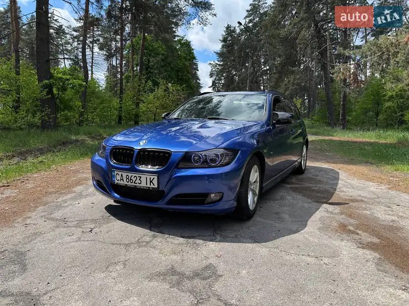BMW 3 Series 2011