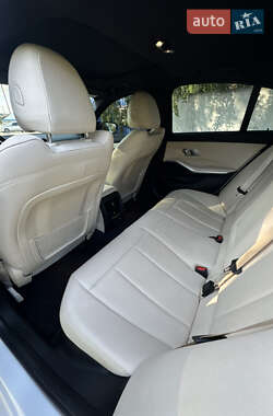 Седан BMW 3 Series 2020 в 