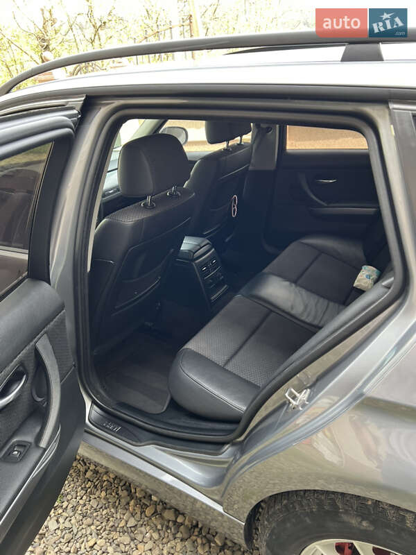 Универсал BMW 3 Series 2009 в Нереснице