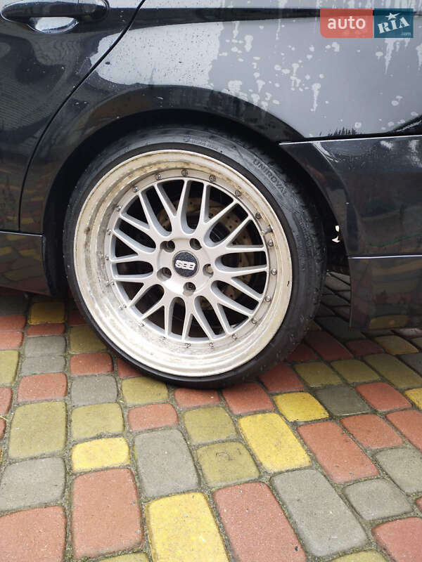 Седан BMW 3 Series 2006 в Луцке