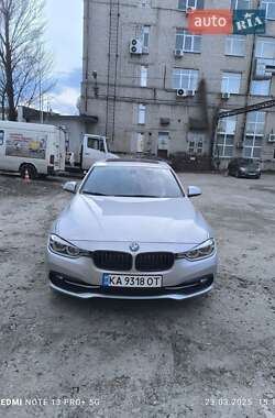 Седан BMW 3 Series 2016 в Киеве