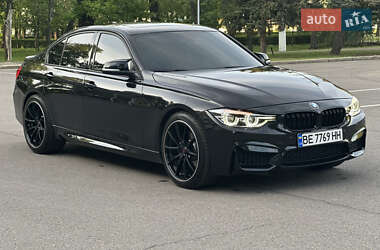 Седан BMW 3 Series 2012 в 