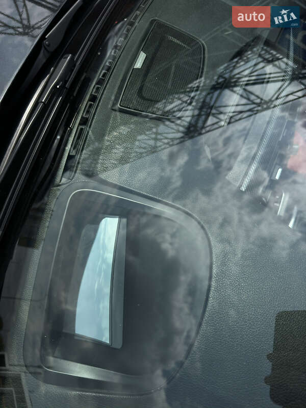 Седан BMW 3 Series 2014 в Івано-Франківську