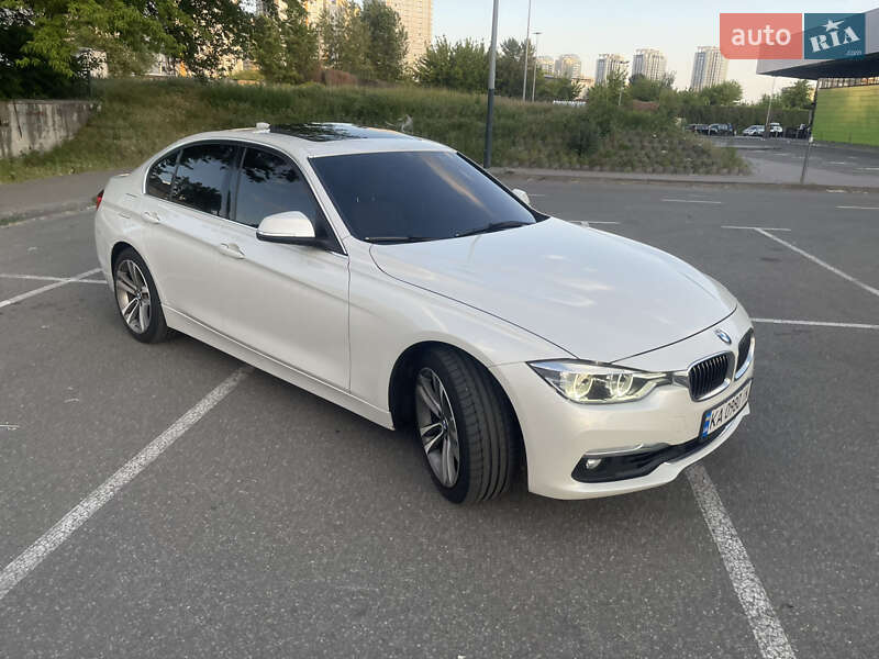 Седан BMW 3 Series 2015 в Києві фото 13 Седан BMW 3 Series 2015 в Києві