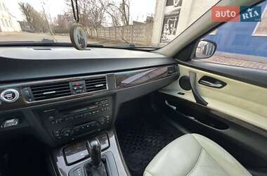Седан BMW 3 Series 2005 в 