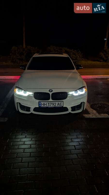 Седан BMW 3 Series 2017 в Одессе