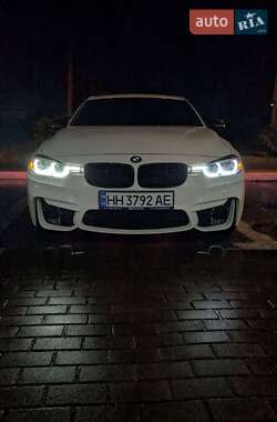 Седан BMW 3 Series 2017 в Одессе