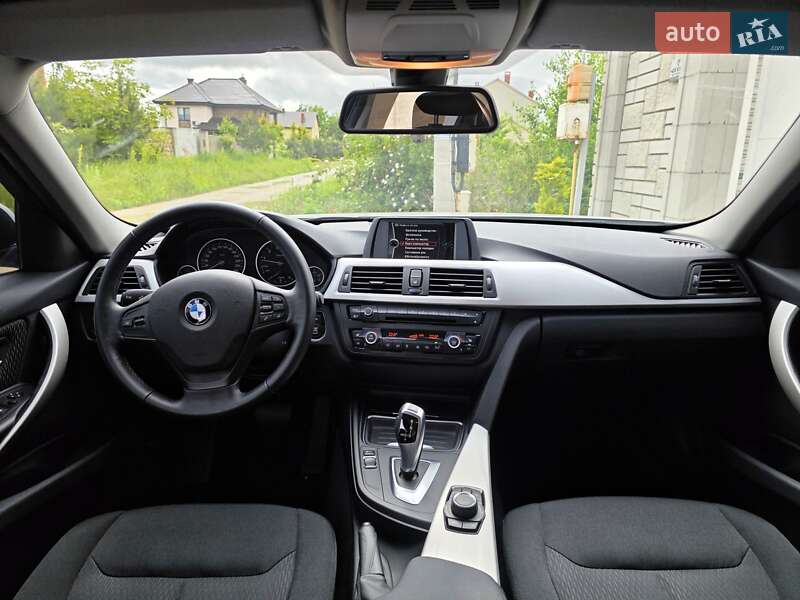 Седан BMW 3 Series 2012 в Одессе