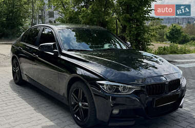 Седан BMW 3 Series 2016 в Львове