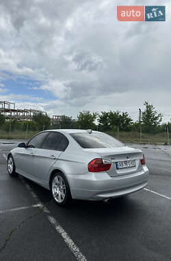 Седан BMW 3 Series 2005 в 