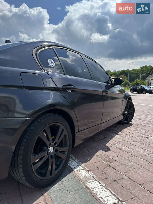 Седан BMW 3 Series 2006 в Теребовлі