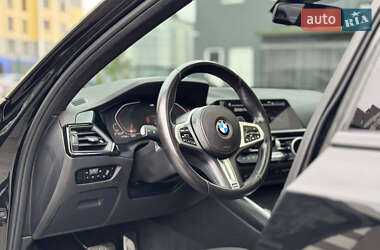 Седан BMW 3 Series 2019 в 