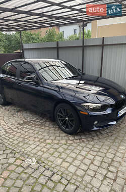 Седан BMW 3 Series 2013 в Львове