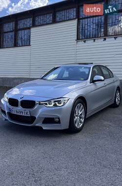 Седан BMW 3 Series 2017 в Полтаве