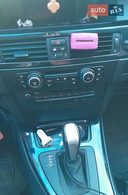 Універсал BMW 3 Series 2010 в 
