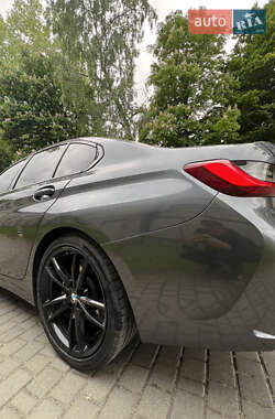 Седан BMW 3 Series 2022 в 