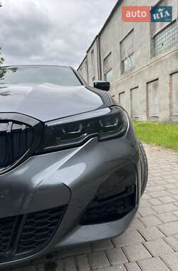 Седан BMW 3 Series 2022 в 
