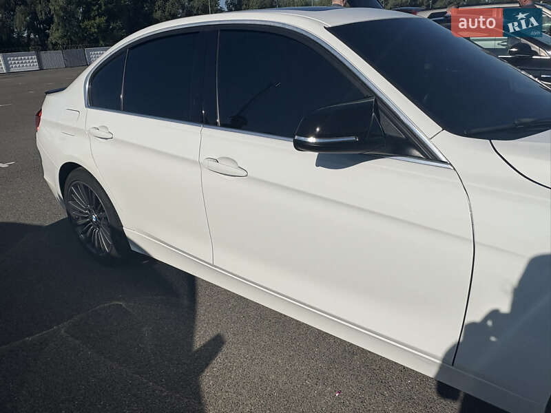 Седан BMW 3 Series 2012 в Києві