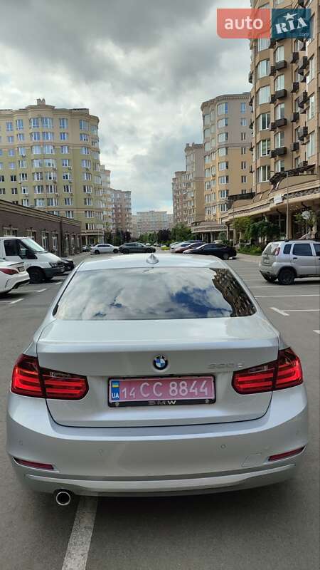 Седан BMW 3 Series 2014 в Киеве
