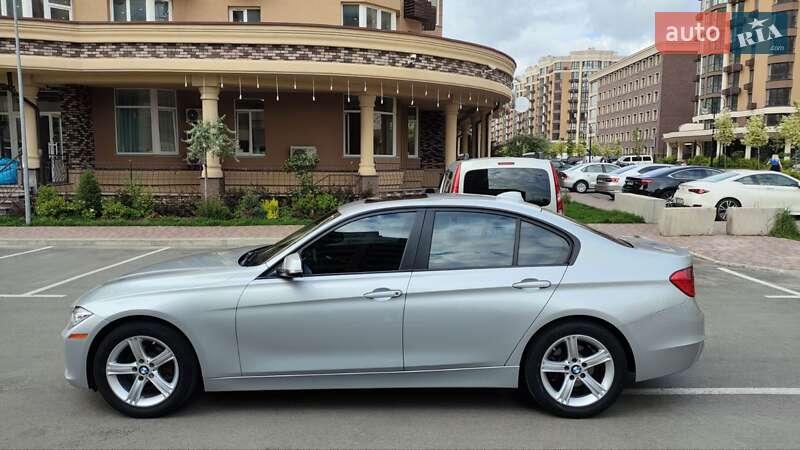 Седан BMW 3 Series 2014 в Киеве