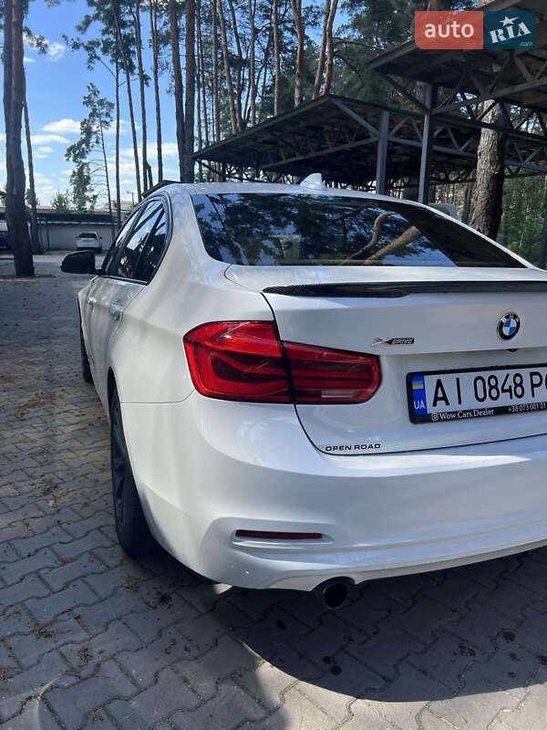 Седан BMW 3 Series 2015 в Гостомелі