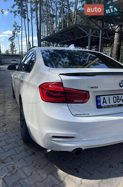 Седан BMW 3 Series 2015 в 