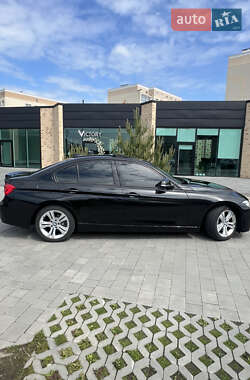 Седан BMW 3 Series 2015 в 