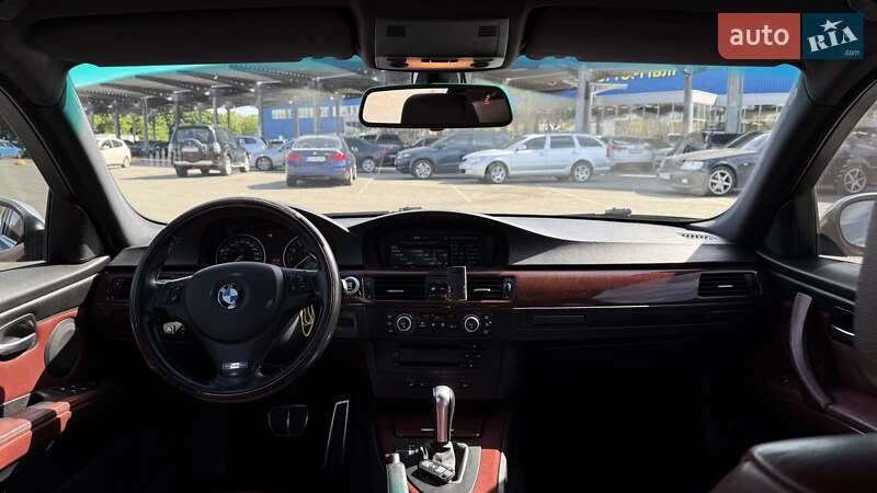 Седан BMW 3 Series 2007 в Киеве
