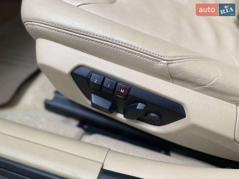 Седан BMW 3 Series 2014 в Вінниці