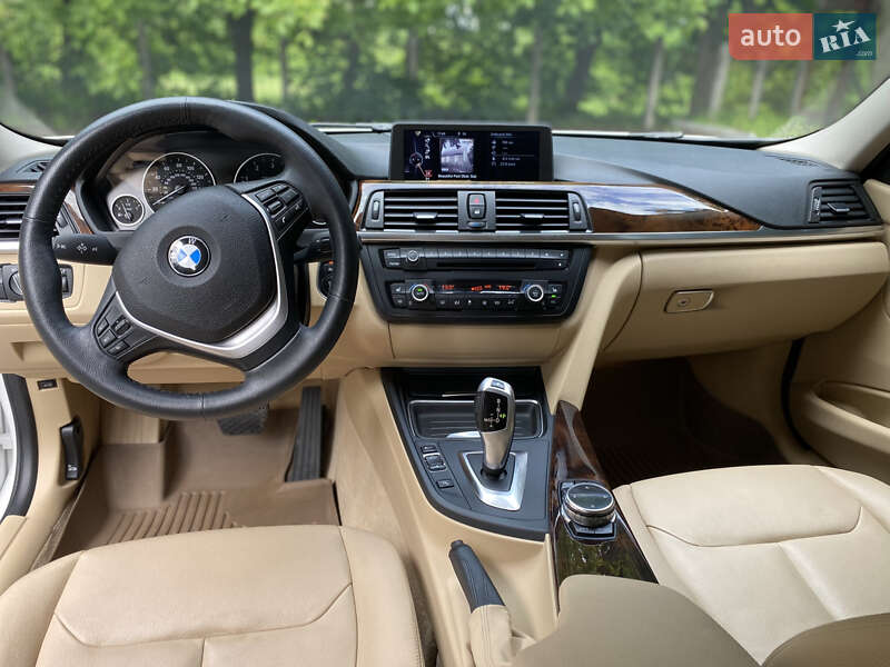Седан BMW 3 Series 2014 в Вінниці