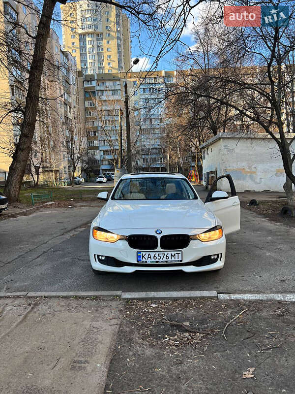 BMW 3 Series 2012