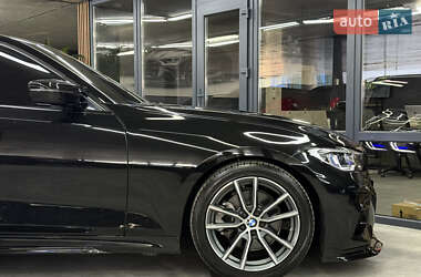 Седан BMW 3 Series 2019 в 