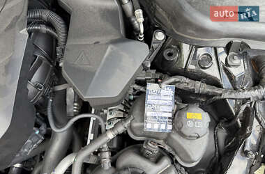 Седан BMW 3 Series 2020 в 