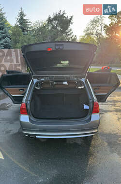 Универсал BMW 3 Series 2010 в 