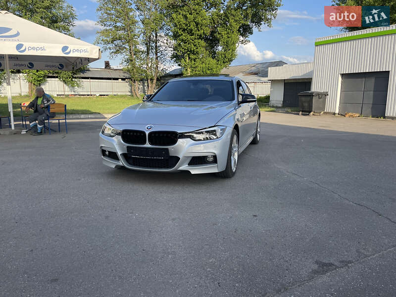 Седан BMW 3 Series 2017 в 
