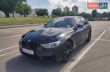 Седан BMW 3 Series 2016 в Киеве