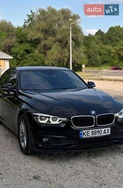 Седан BMW 3 Series 2017 в Днепре