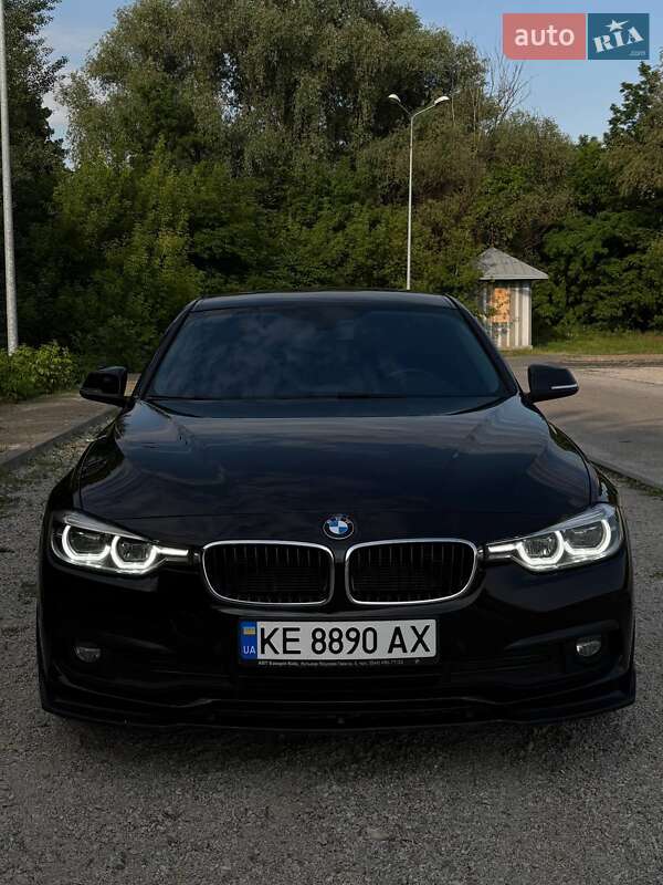 BMW 3 Series 2017