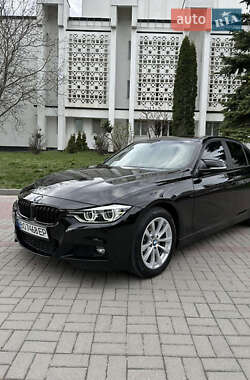 Седан BMW 3 Series 2017 в Львові