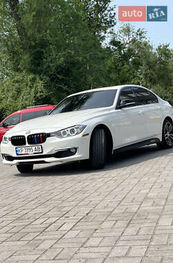 Седан BMW 3 Series 2015 в Запоріжжі