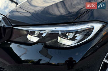 Седан BMW 3 Series 2019 в 