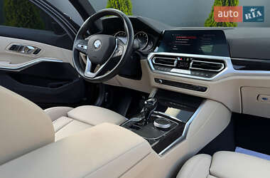 Седан BMW 3 Series 2019 в 