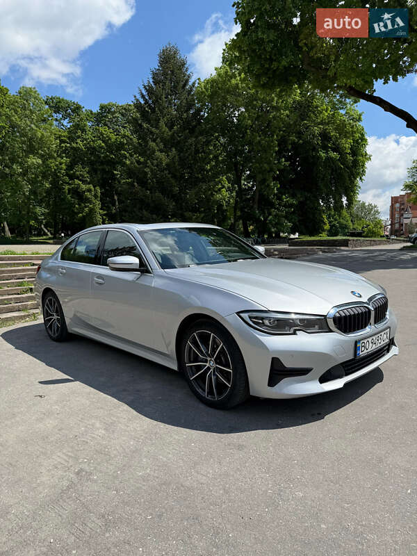 Седан BMW 3 Series 2019 в 
