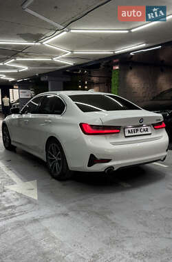 Седан BMW 3 Series 2021 в 