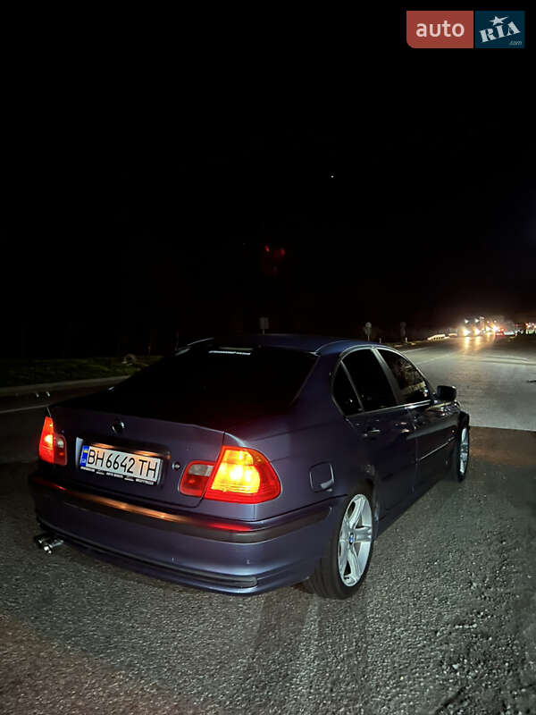 Седан BMW 3 Series 1999 в Врадиевке